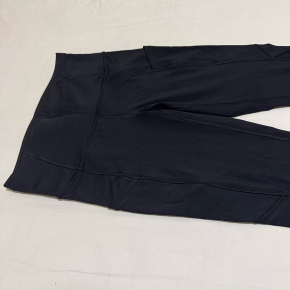 Lululemon Fast and Free leggings 25” - Picture 5 of 10